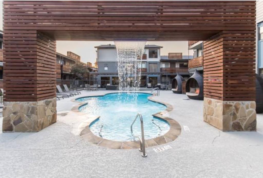 Designed To Relax-No Parties Allowed Dallas Esterno foto